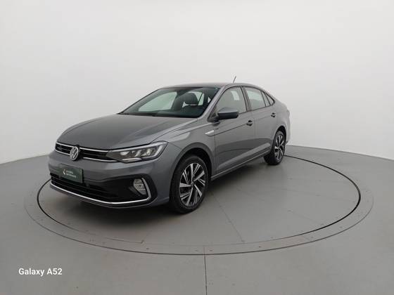 VOLKSWAGEN VIRTUS 1.0 200 TSI HIGHLINE AUTOMÁTICO